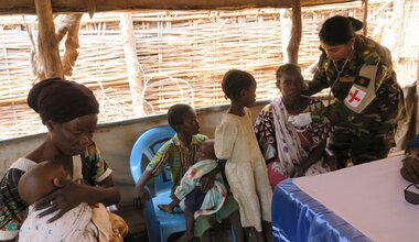 unmiss south sudan wau medical camp check-ups medicines bangladesh cimic internally displaced persons