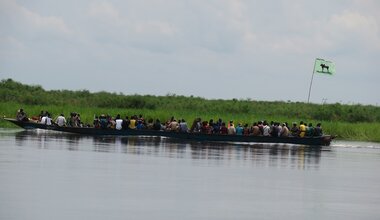 unmiss south sudan bor jonglei flooding dykes engineering troops displaced people humanitarian assistance