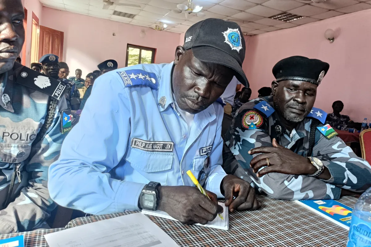 picture police officer