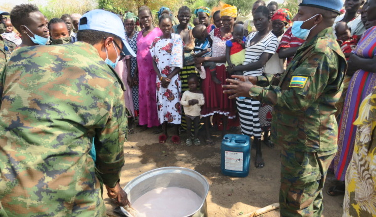 unmiss south sudan eastern equatoria state rwanda peacekeepers child malnutrition cooking demonstration mothers diet nutritious meals