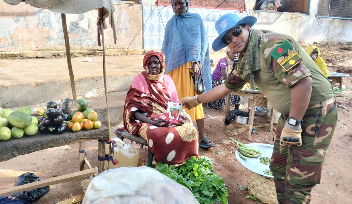 Peace South Sudan UNMISS UN peacekeeping peacekeepers agriculture development farming seeds