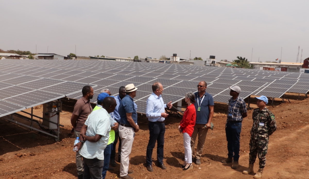 unmiss south sudan juba un house solar panel farm renewable energy reduce ecological footprint fossil fuels generators