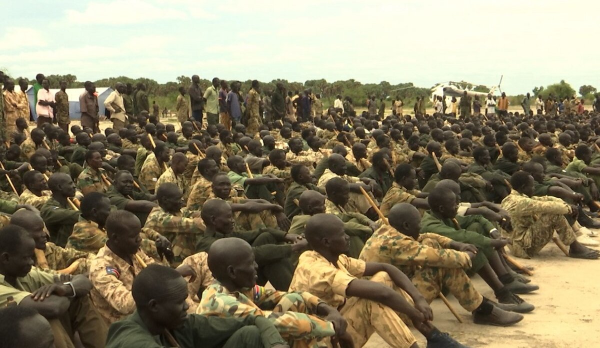 Defense Minister declares unified troops at Alel training centre ready to graduate and deploy in Upper Nile unmiss south sudan peace agreement