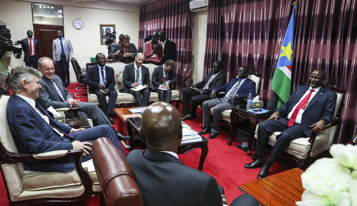 Fighting should end to give peace process in South Sudan a “better chance of success”