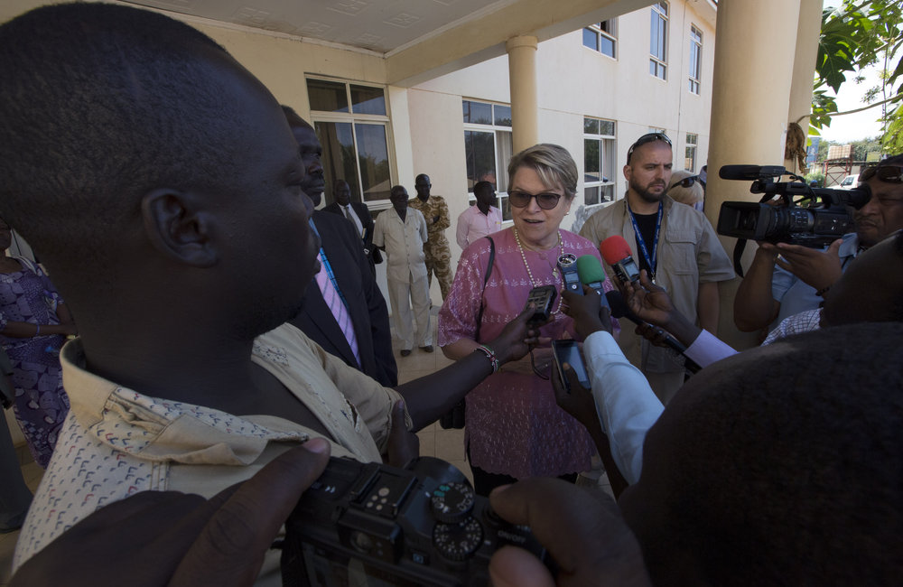 UNMISS SRSG discusses peace process and way forward for the country in Torit