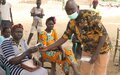 UNMISS steps in to fight misinformation on COVID-19, hands over 500 radios to communities in Warrap 